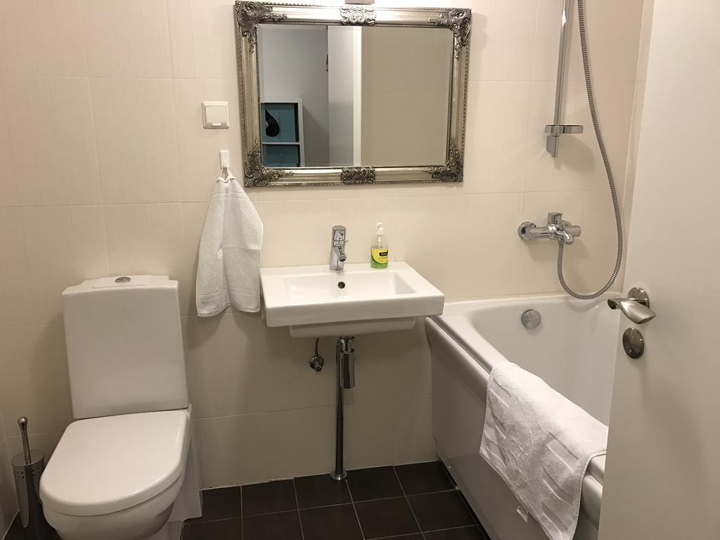 Roseni City Apartment Tallinn Eksteriør bilde